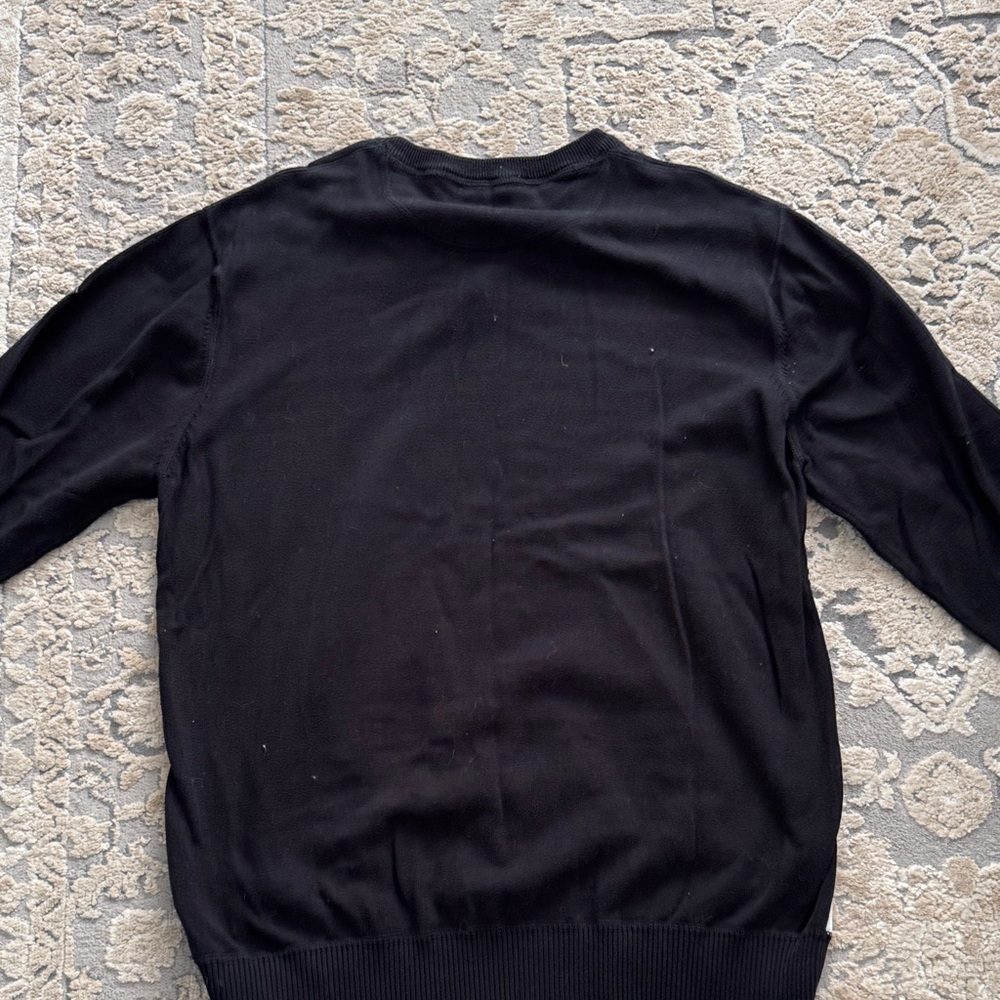 Point Zero Black and Gray V-Neck Sweater - Picture 7 of 7